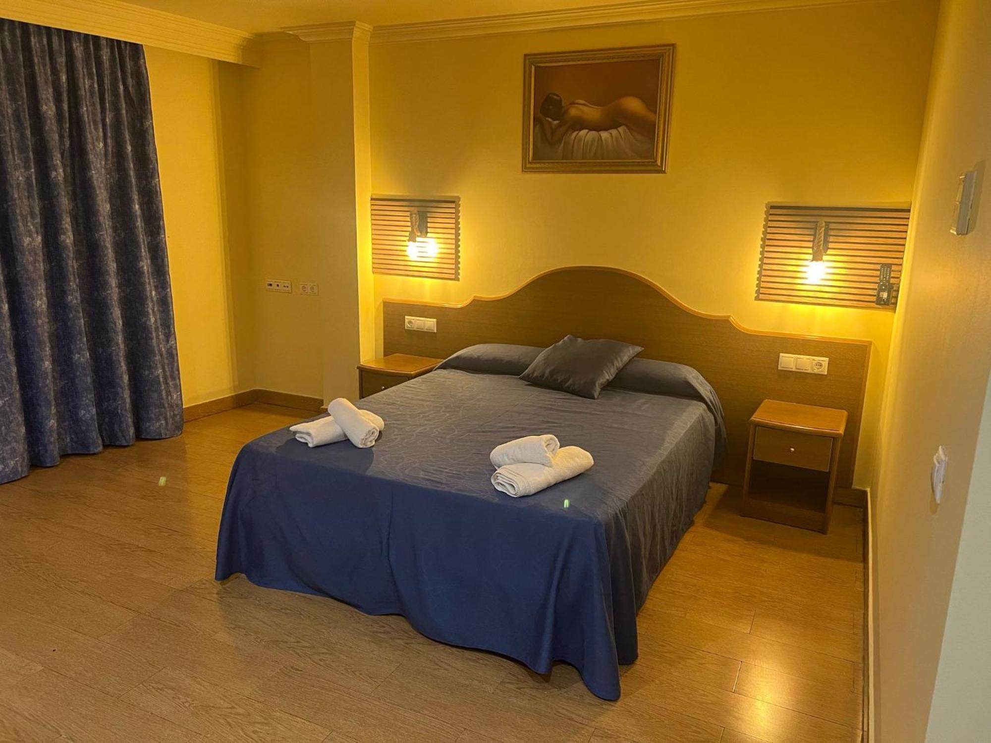 Hotel Portofino By Insidehome 엠푸리아브라바 외부 사진