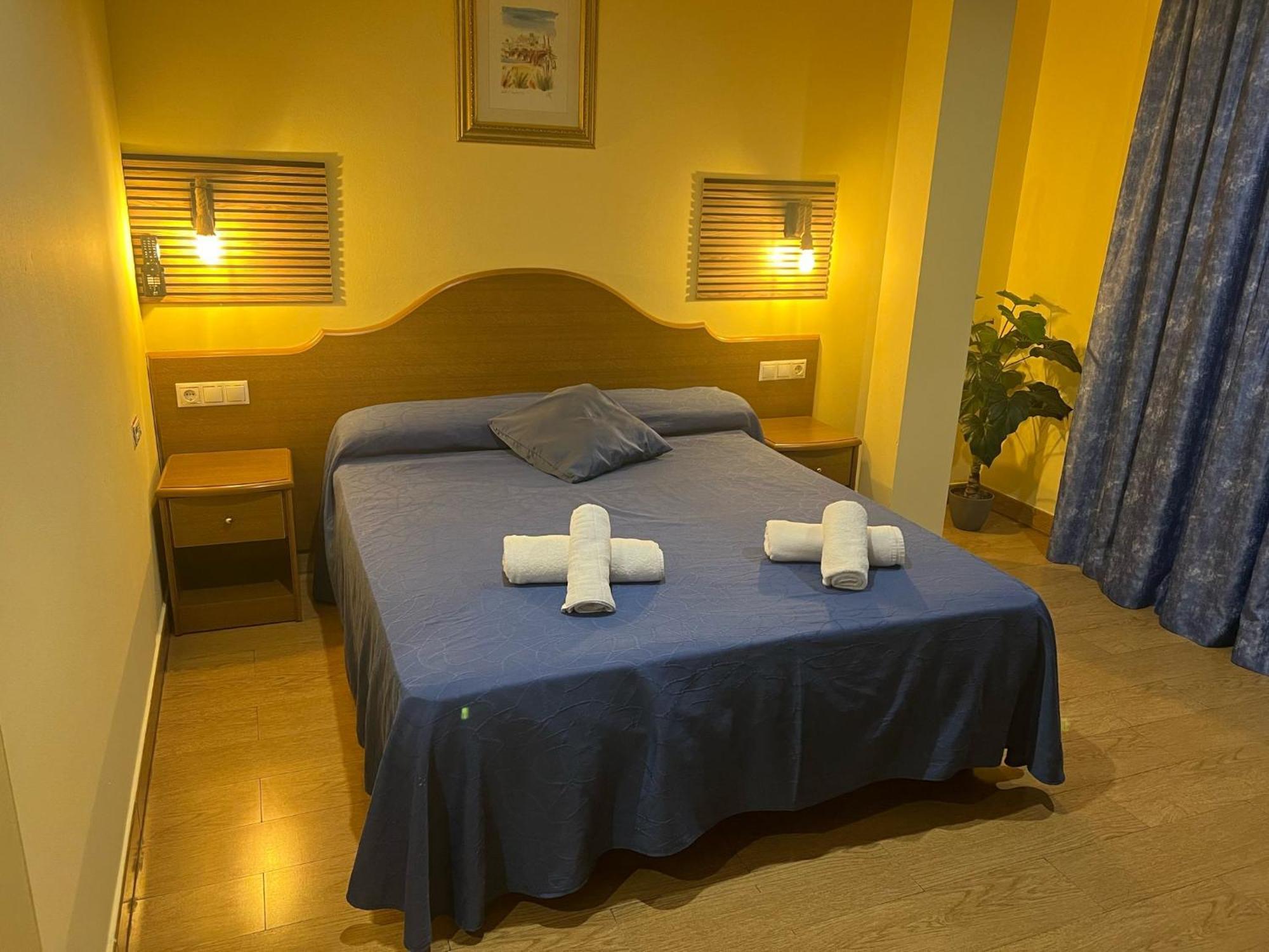 Hotel Portofino By Insidehome 엠푸리아브라바 외부 사진
